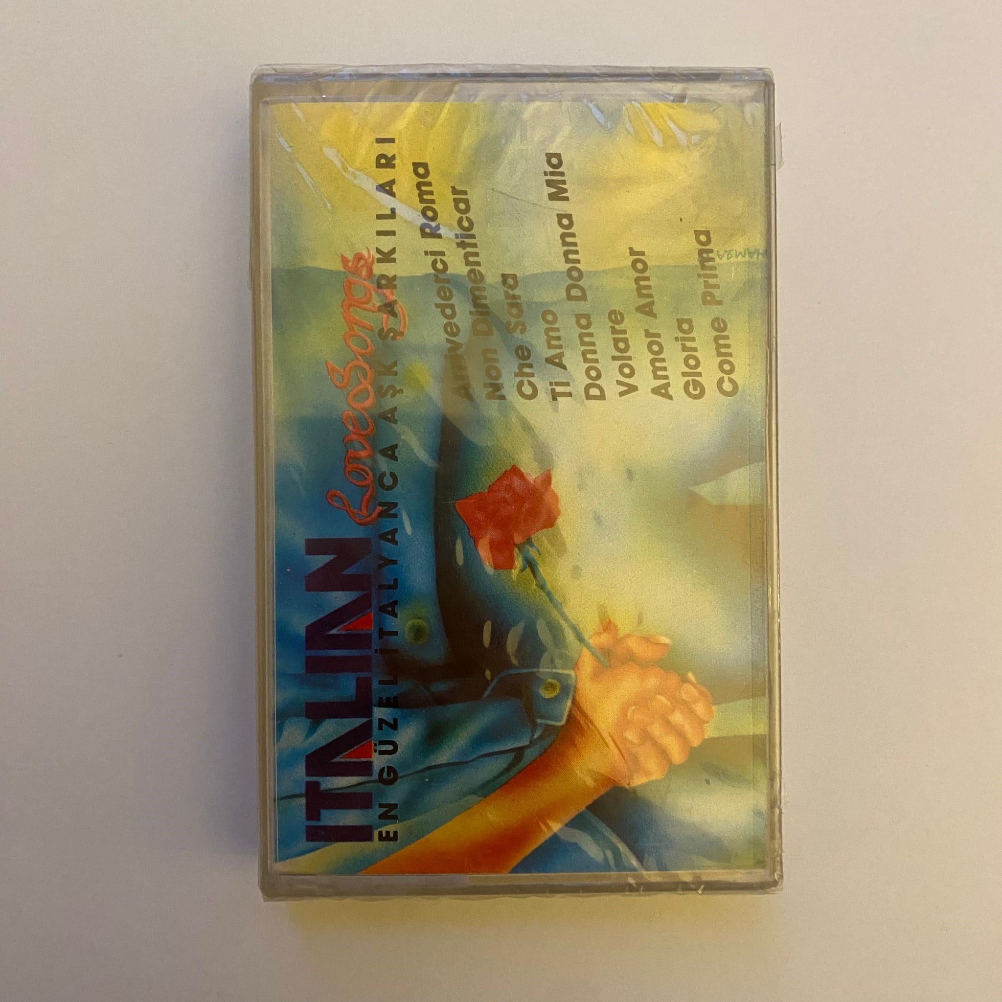 VARIOUS ARTISTS - ITALIAN LOVE SONGS