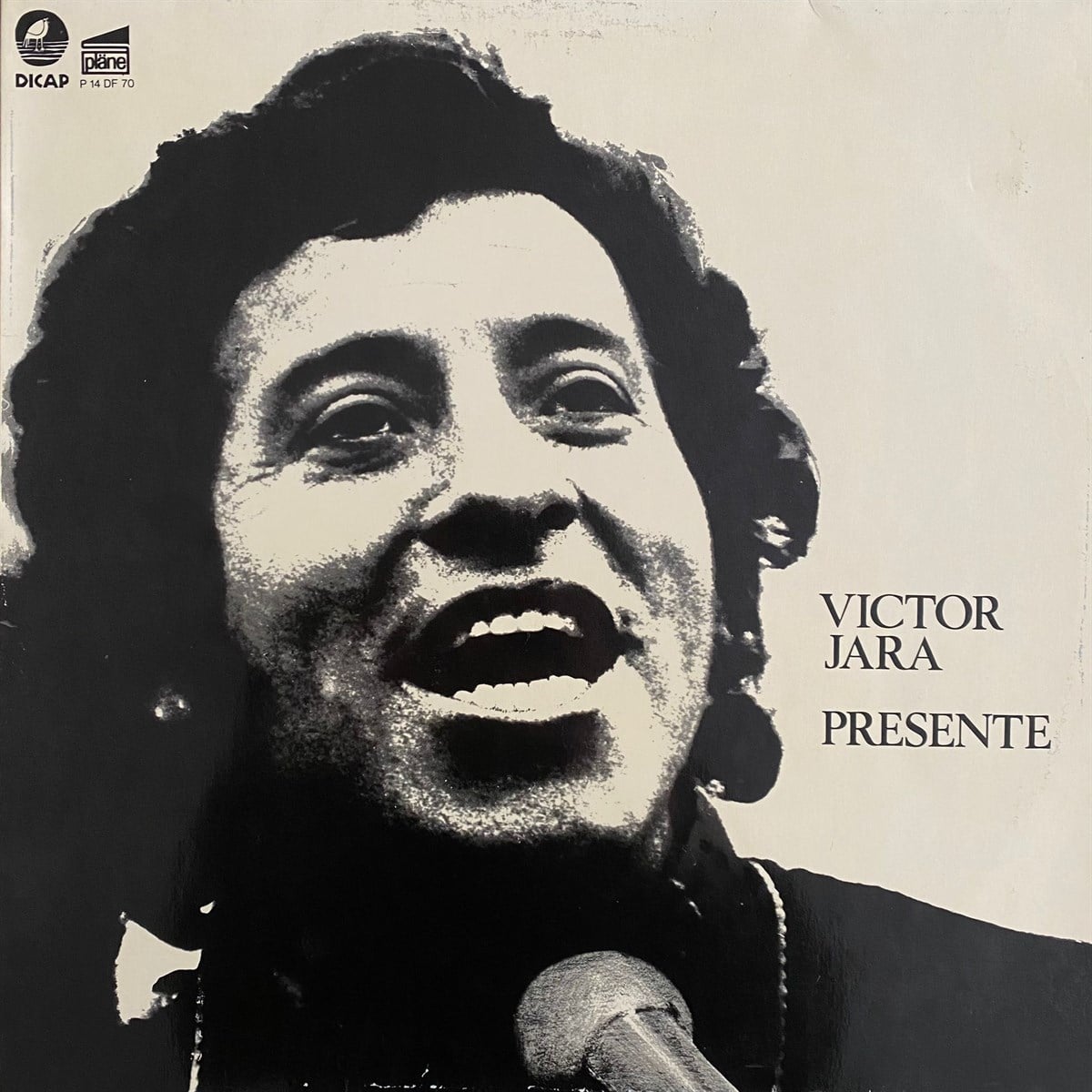 VICTOR JARA - PRESENTE