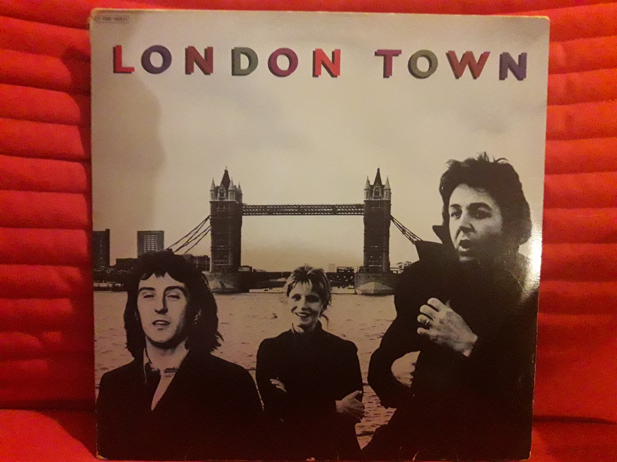 WINGS - LONDON TOWN 