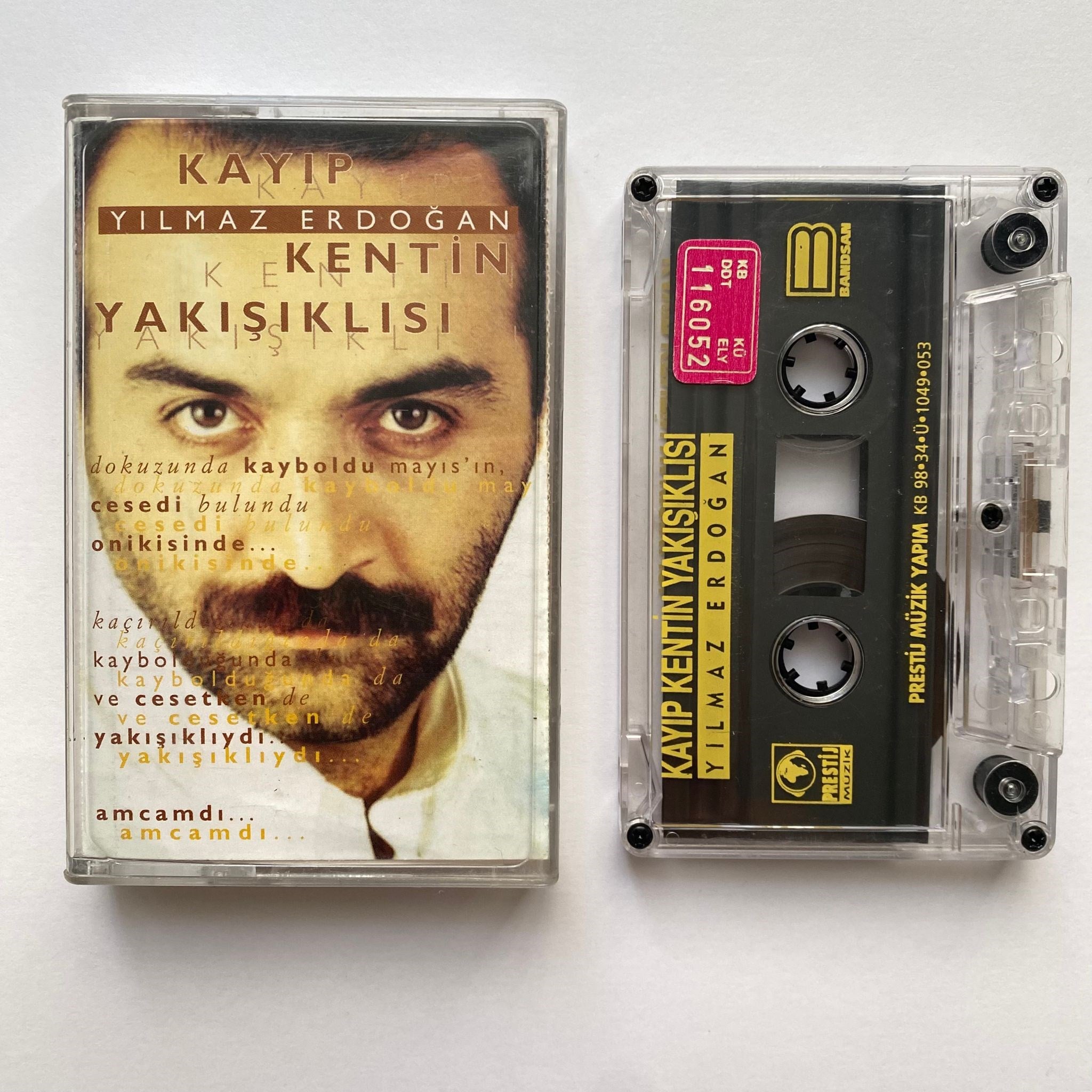 YILMAZ ERDOĞAN - KAYIP KENTİN YAKIŞIKLISI