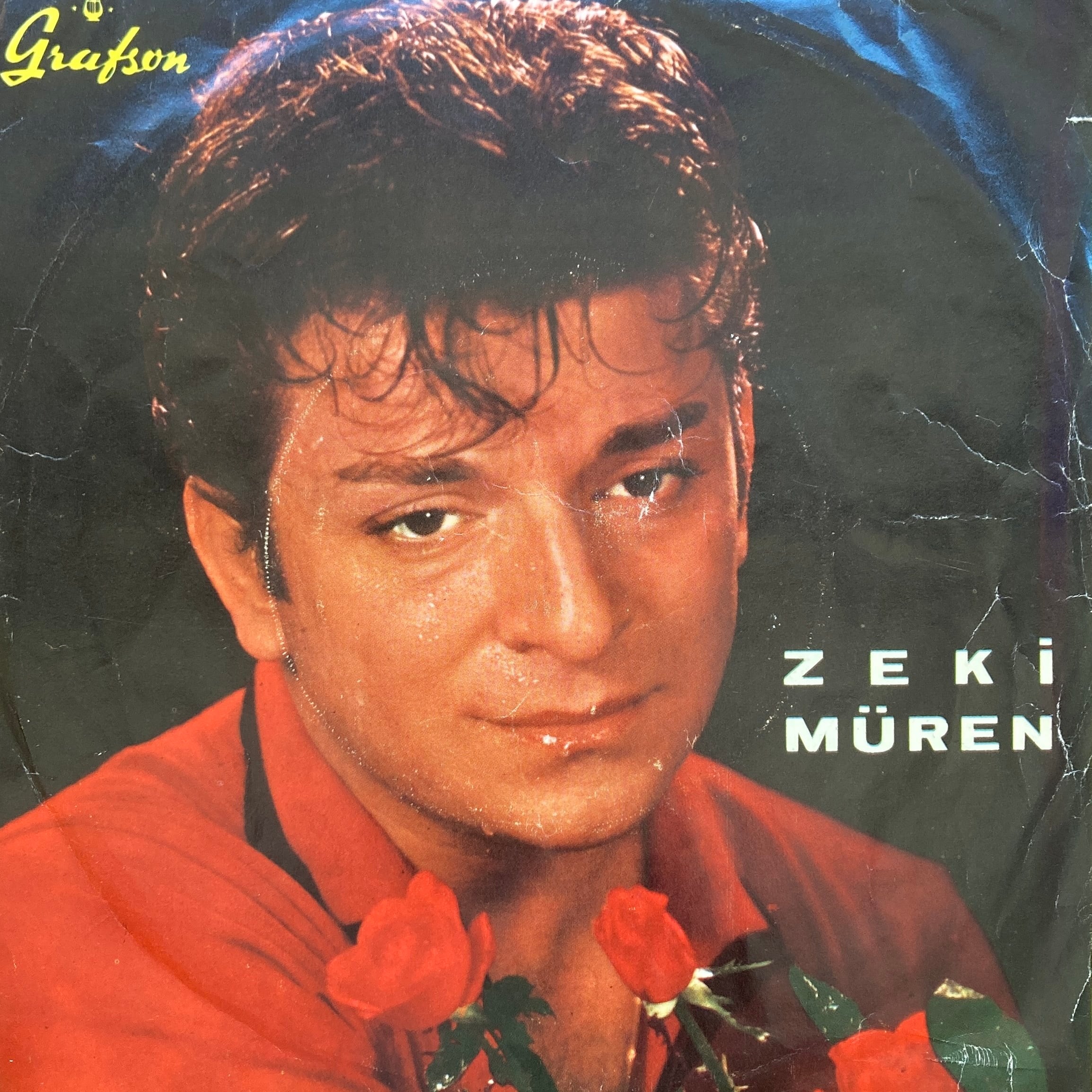 ZEKI MÜREN – GÖZLERI AŞKA GÜLEN / ÖMRÜM SENI SEVMEKLE NIHAYET BULACAKTIR