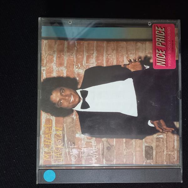 MICHAEL JACKSON - OFF THE WALL