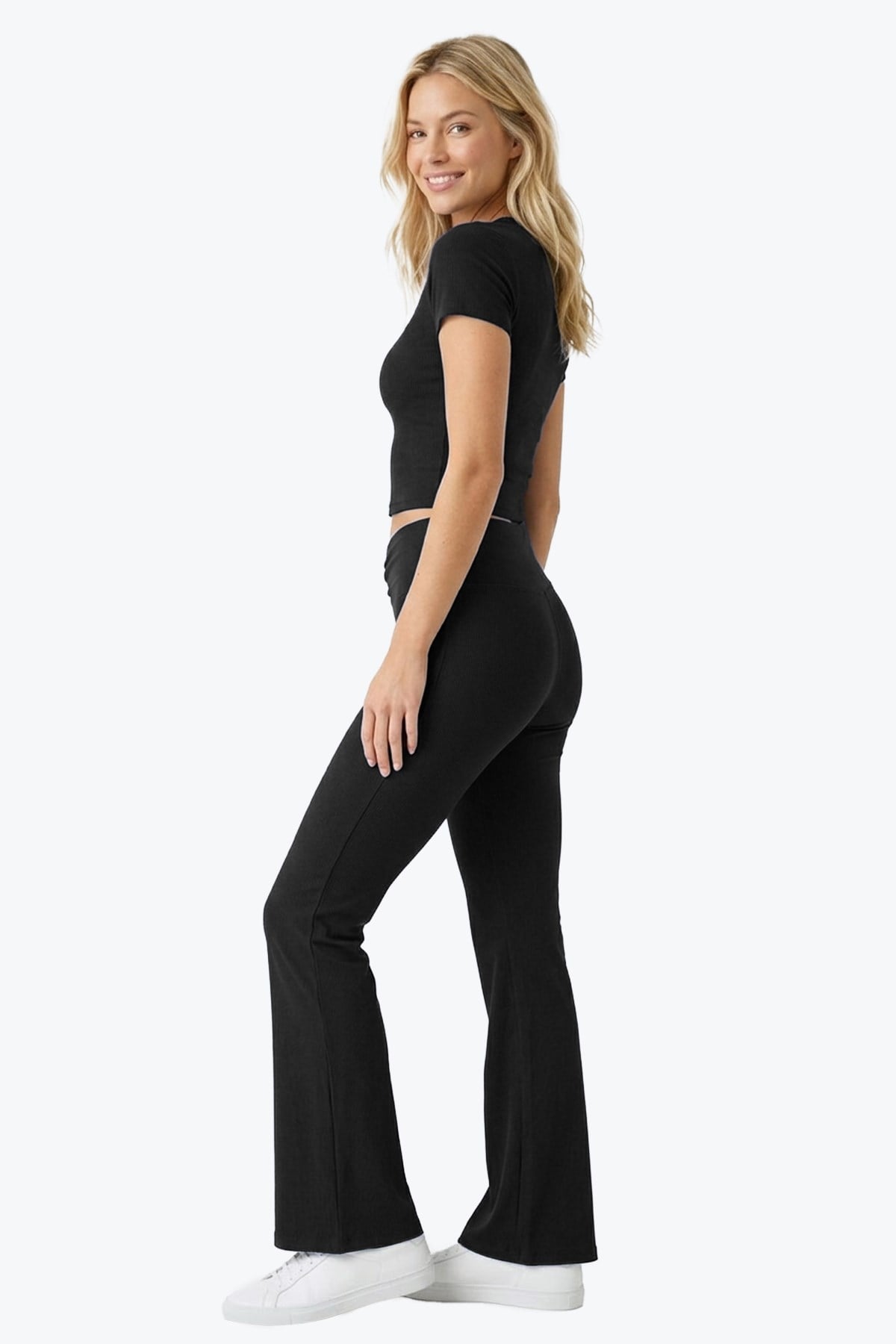 Siyah Viskon Yüksek Bel Önü Büzgülü İspanyol Paça Kadın Pantolon Flared