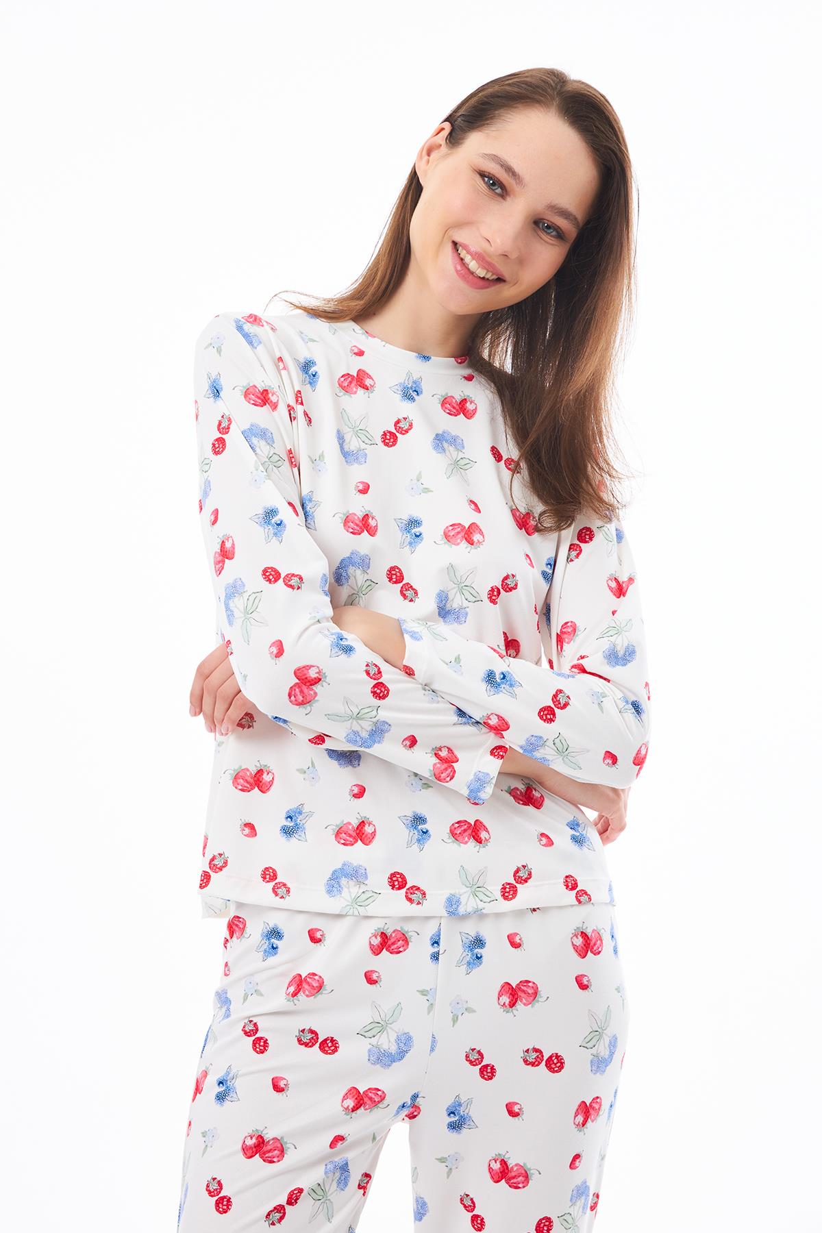 Premium  Kadın Pijama Takımı Meyve Desenli Yumuşak Dokulu Bisiklet Yaka Uzun Kollu
