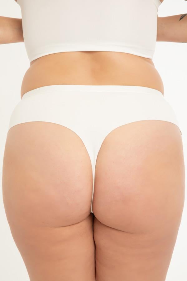 File Detaylı Beli Lastikli Lazer Kesim Büyük Beden Kadın Tanga Külot 3lü Paket-2