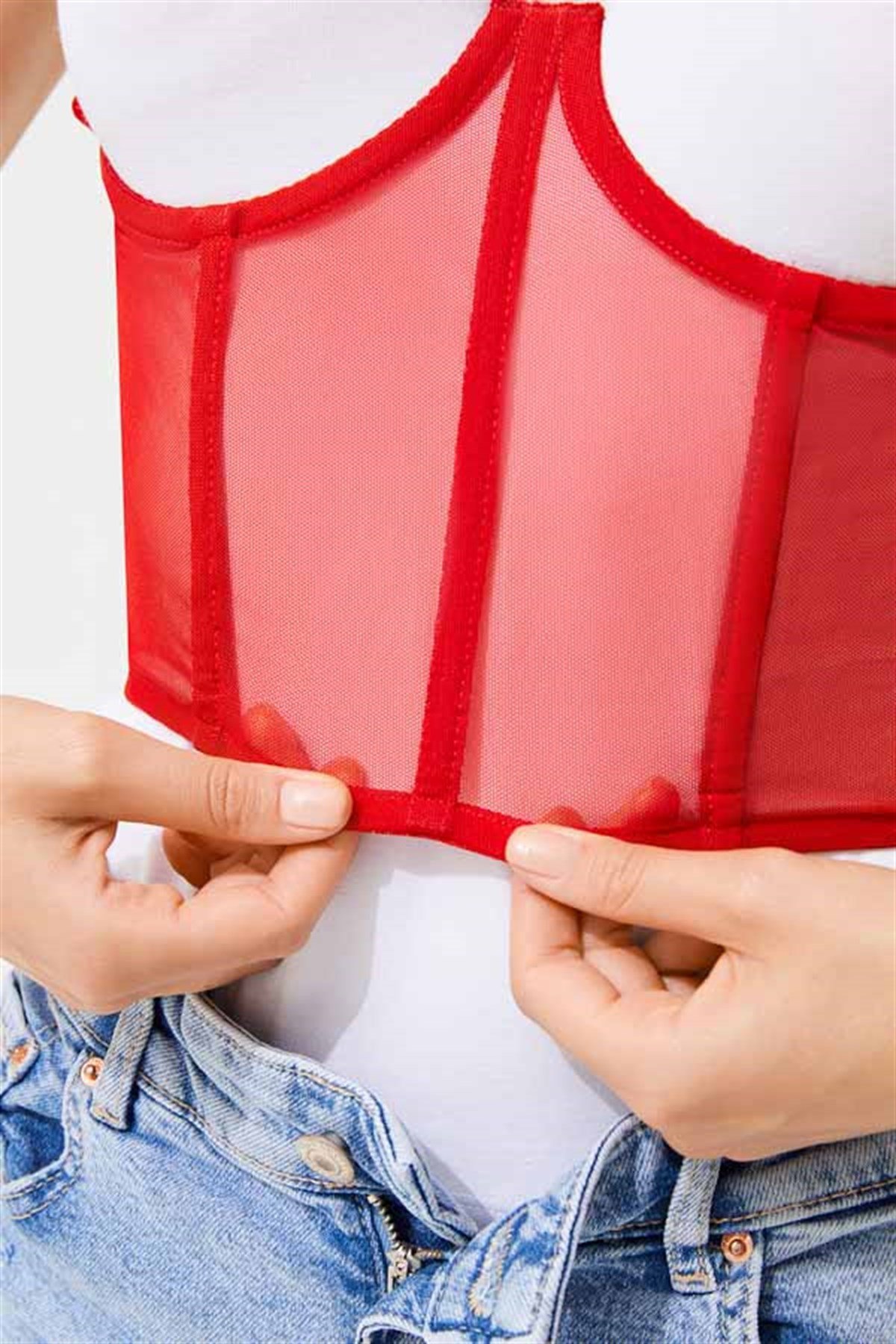 Kırmızı Tül Detaylı Transparan Balenli Kadın Büstiyer