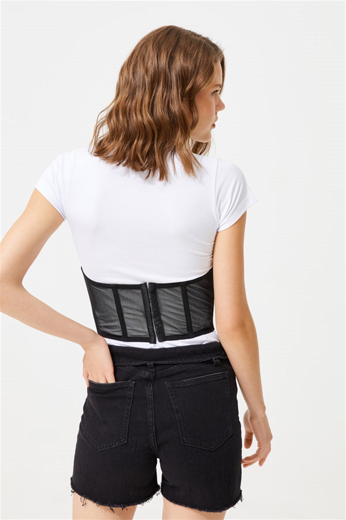 Siyah Tül Detaylı Transparan Balenli Kadın Büstiyer