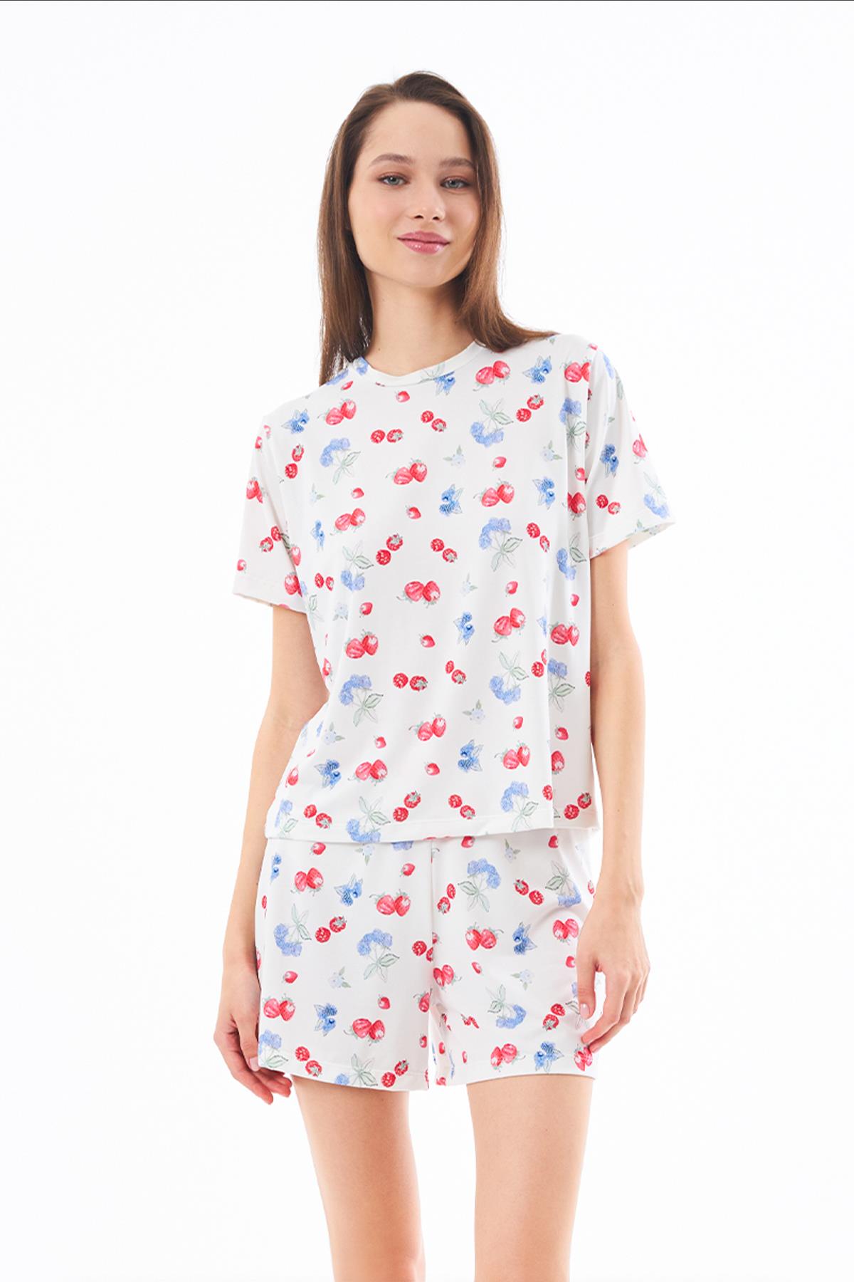Premium  Şortlu Kadın Pijama Takımı Meyve Desenli Yumuşak Dokulu Bisiklet Yaka Kısa Kollu