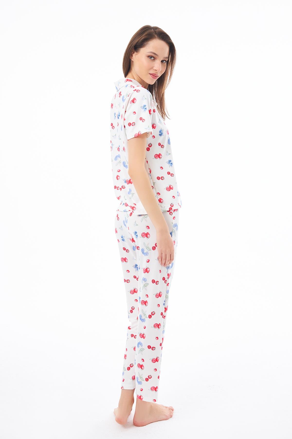 Premium Kadın Pijama Takımı Meyve Desenli Yumuşak Dokulu Kısa Kollu Gömlek Yaka