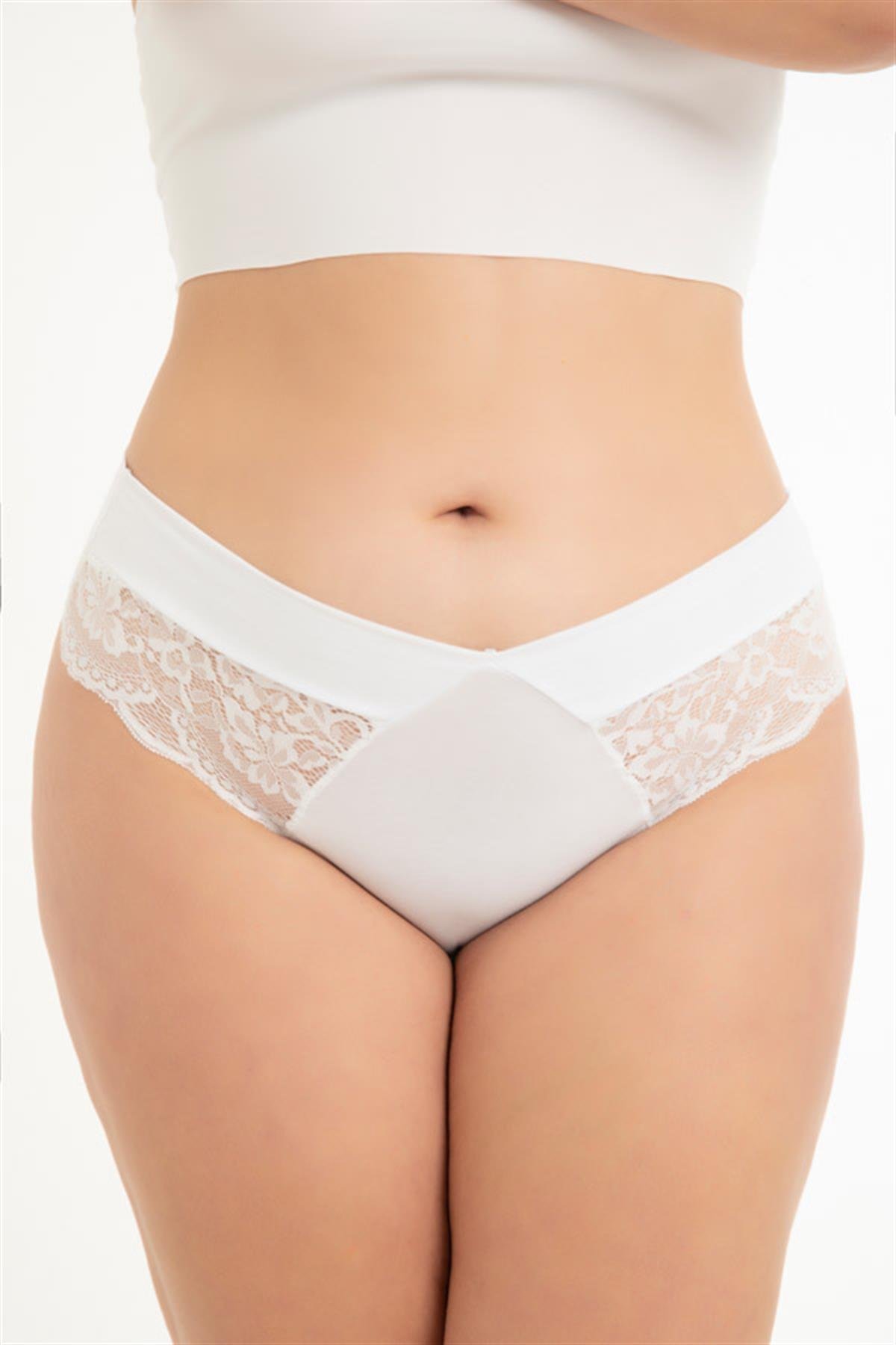 Dantel ve Lastik Detaylı Büyük Beden Kadın Tanga Külot 3lü Paket