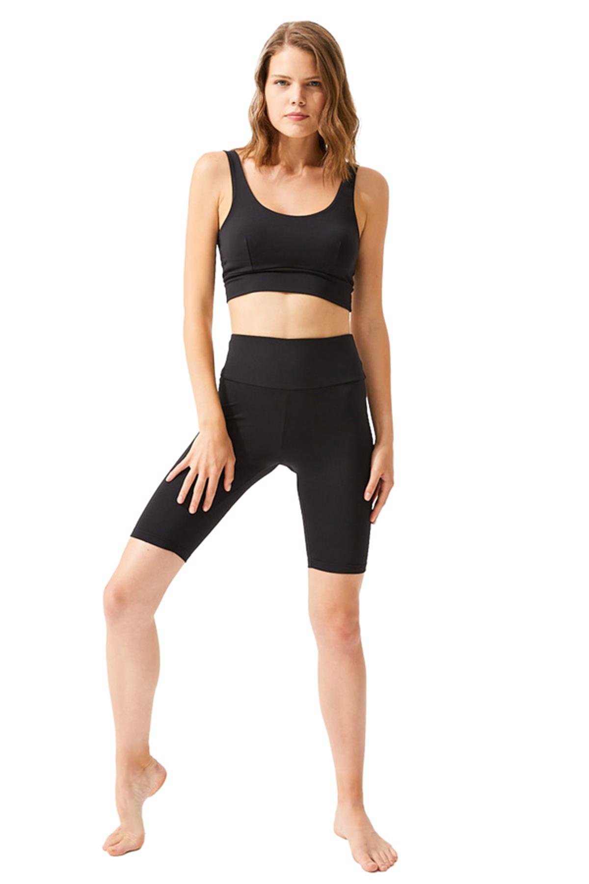 Siyah Toparlayıcı Yüksek Bel Kadın Bisikletçi Şort Tayt