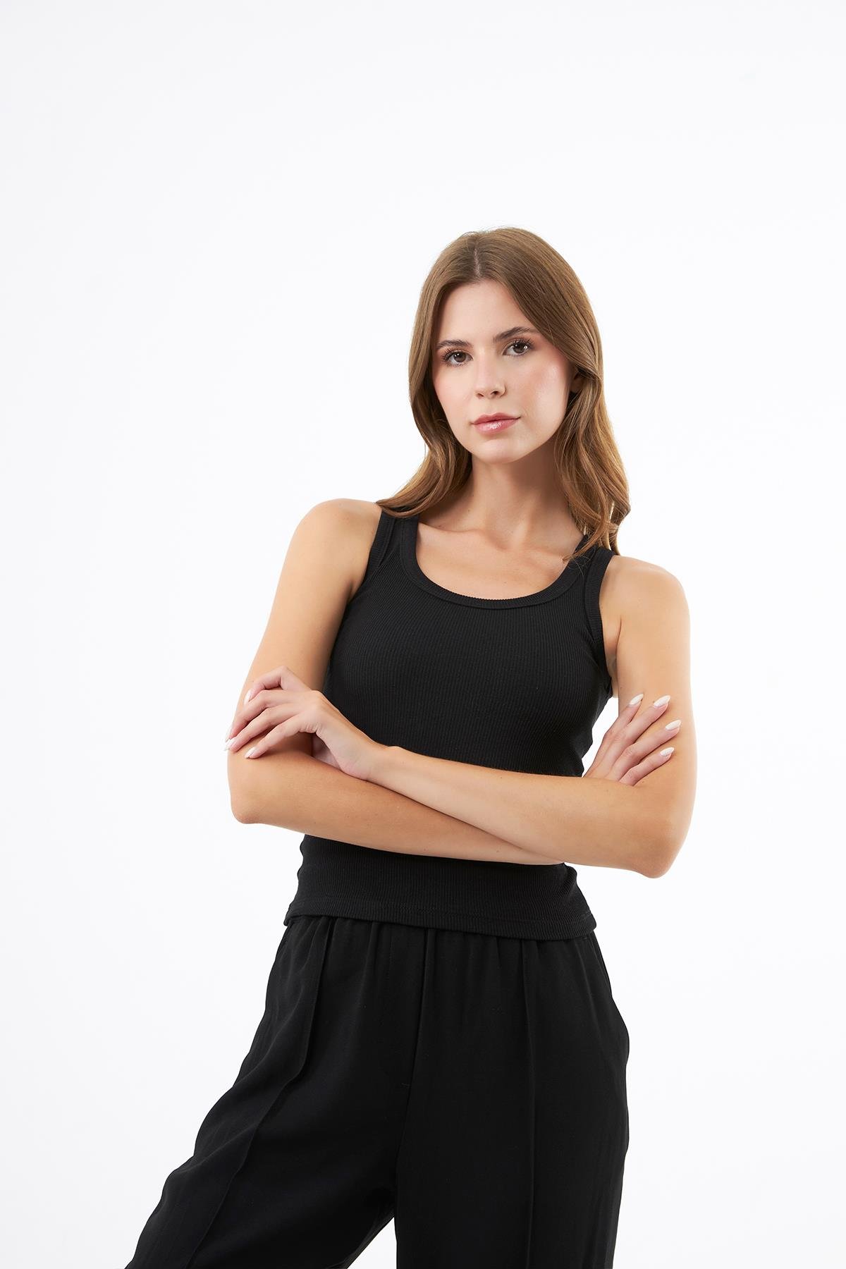 Siyah Pamuklu Kalın Askılı Fitilli Kadın Atlet