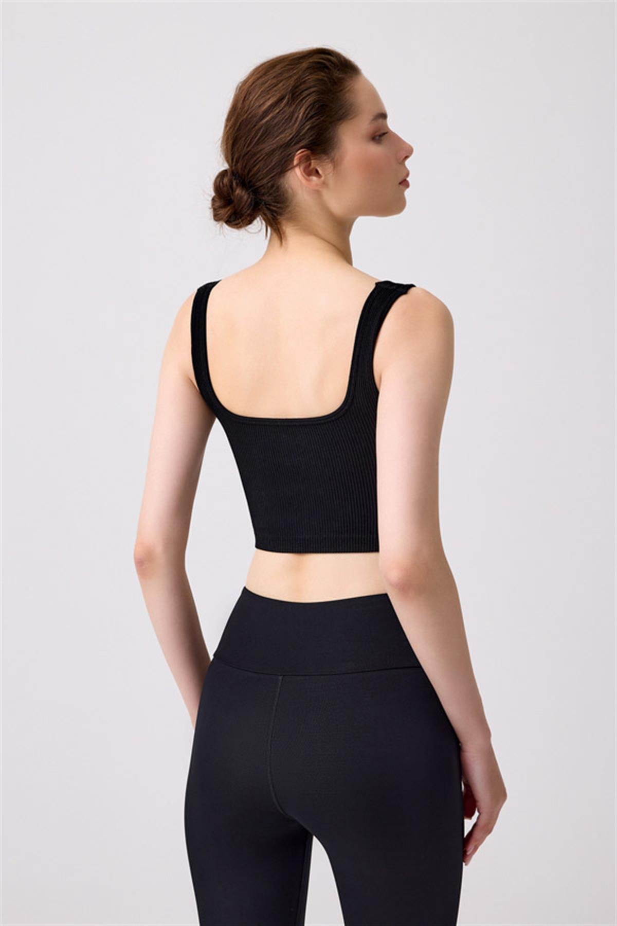 Cottonhill Premium - Kadın Siyah Seamless Orta Boy Kare Yaka Crop Top Büstiyer