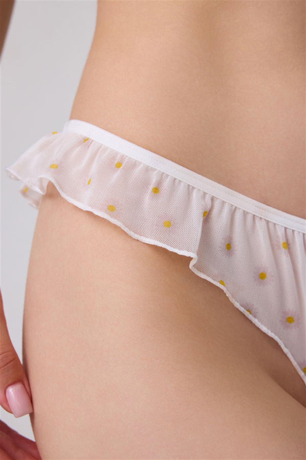 Krem Papatya Desenli Ayarlanabilir Askılı Tanga Külotlu Sütyen Takımı
