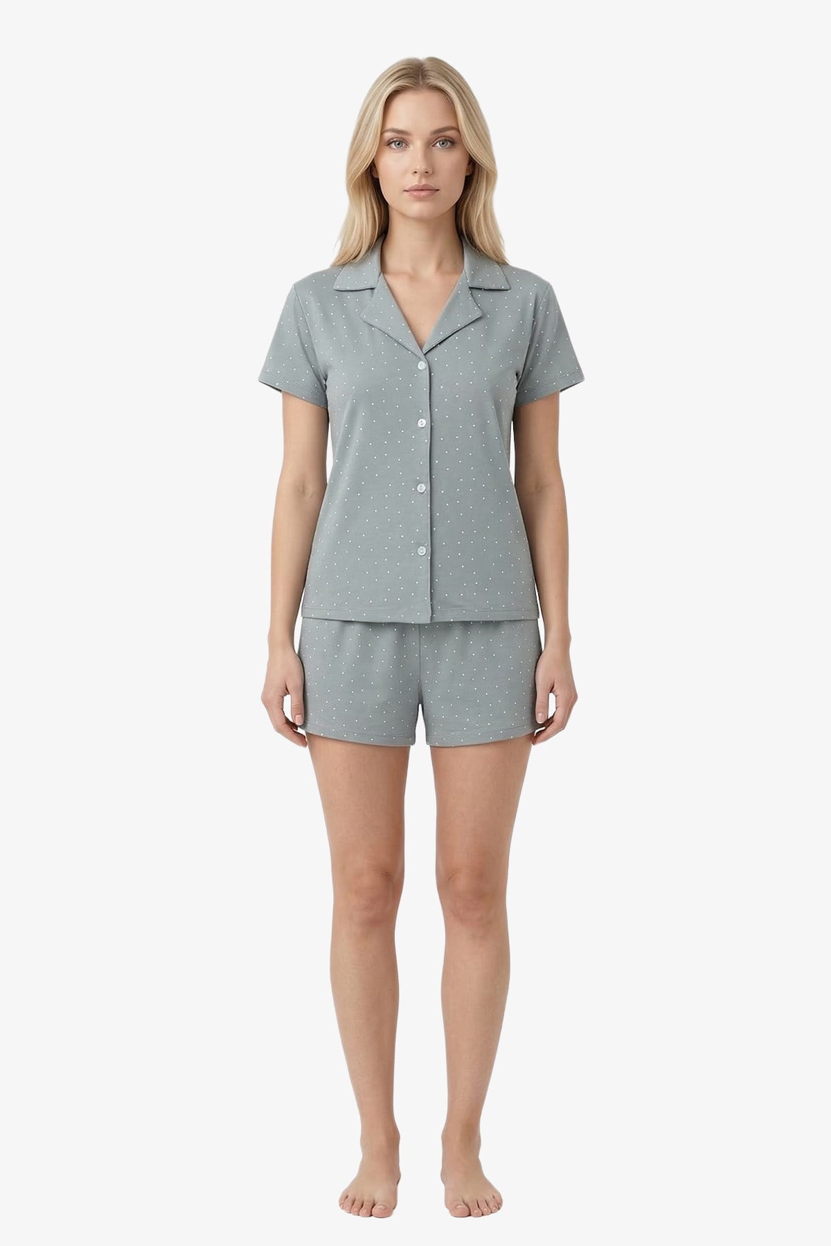 Gri Puantiyeli Yumuşak Dokulu Gömlek Yaka Kadın Şortlu Pijama Takımı