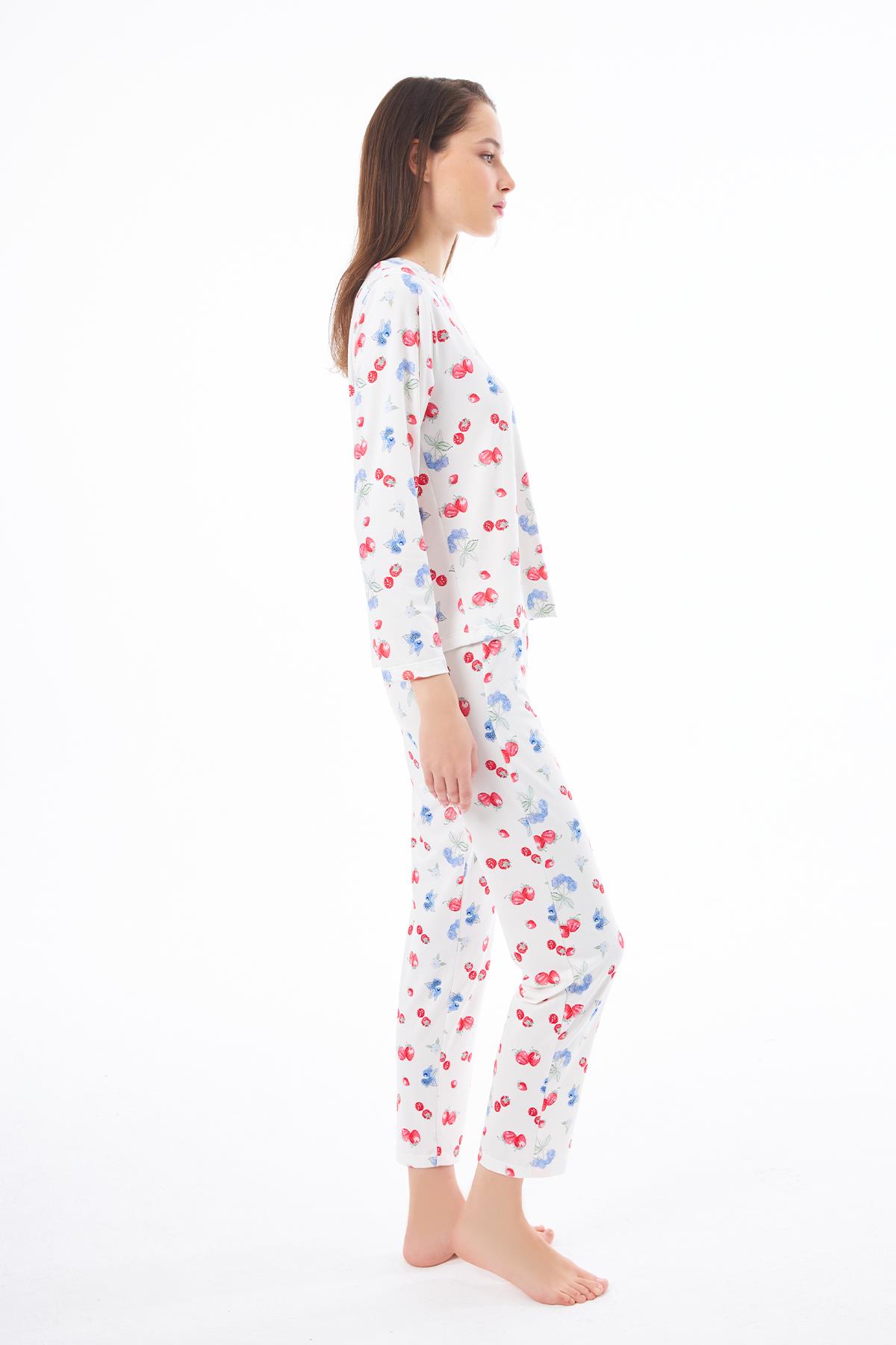 Premium  Kadın Pijama Takımı Meyve Desenli Yumuşak Dokulu Bisiklet Yaka Uzun Kollu