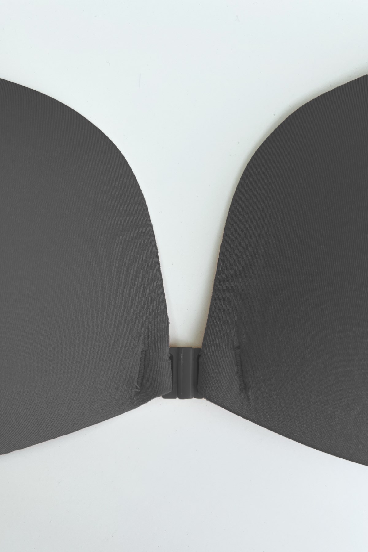 Siyah Askısız Straplez Göğüs Dikleştirici Yapışkan Sütyen