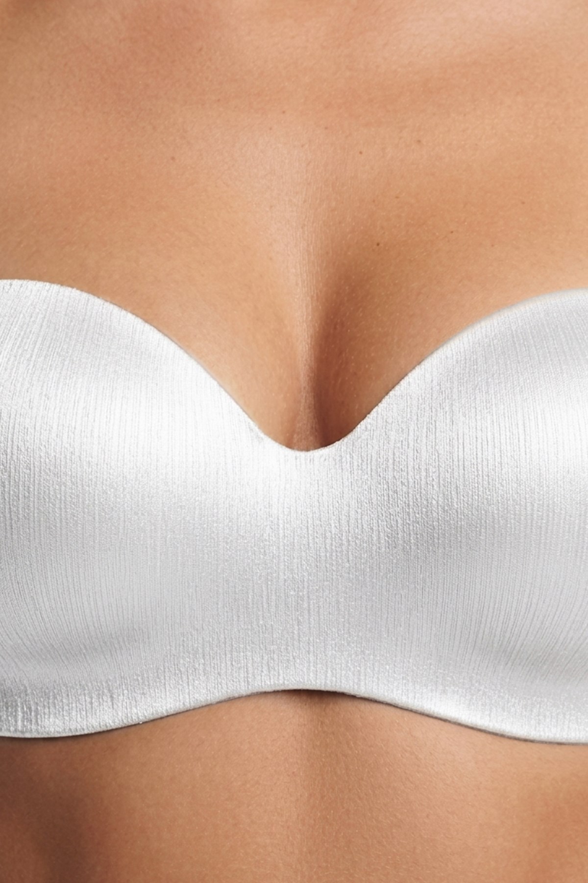 Seamless Bra - Maris | Krem Micro Balenli Parlak Straplez Kadın Sütyen
