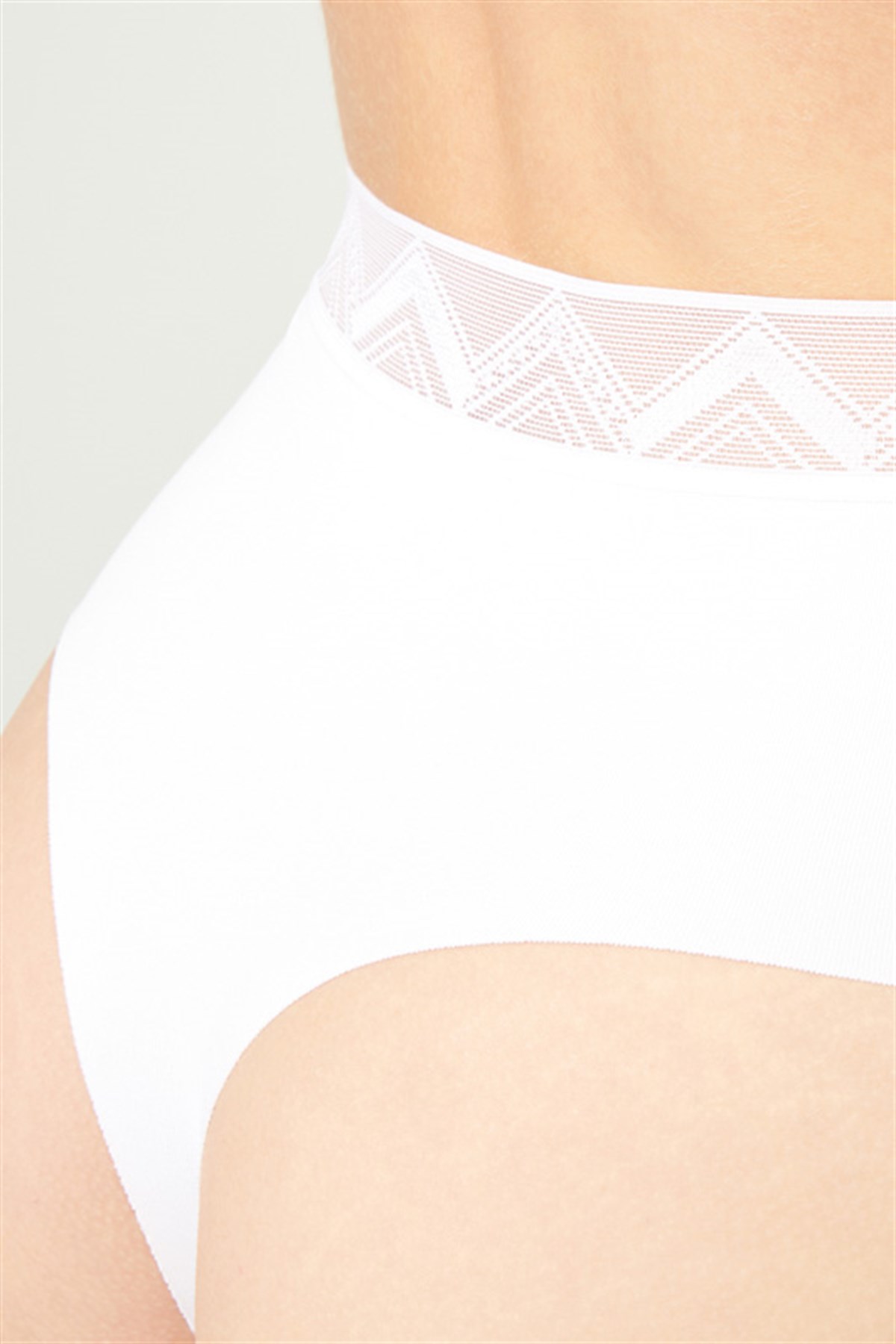 Basic Yüksek Bel Lazer Kesim Tanga Külot 3lü Paket