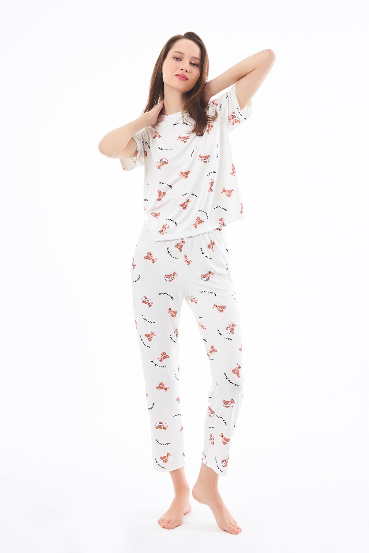 Premium Kadın Pijama Takımı Ayıcık Desenli Yumuşak Dokulu Kısa Kollu Bisiklet Yaka