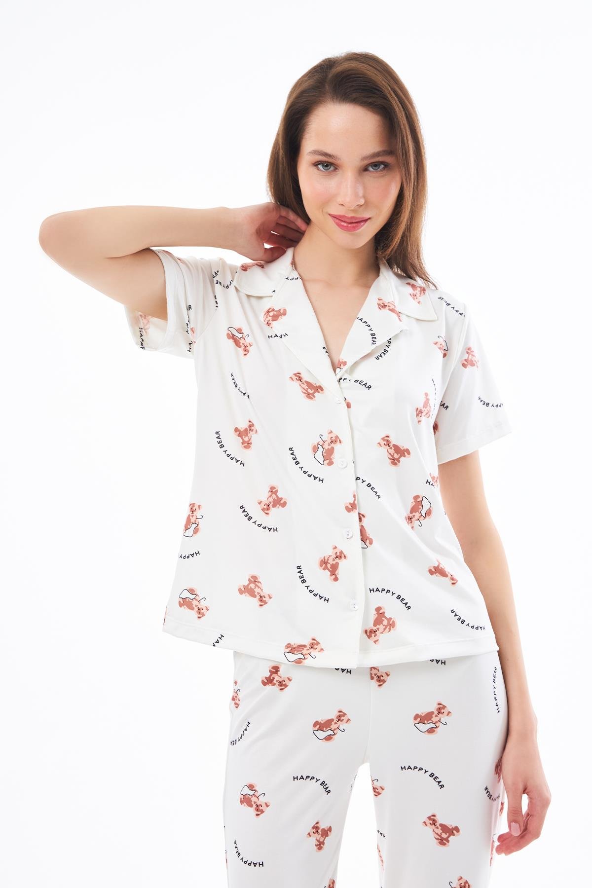Premium Kadın Pijama Takımı Ayıcık Desenli Yumuşak Dokulu Kısa Kollu Gömlek Yaka