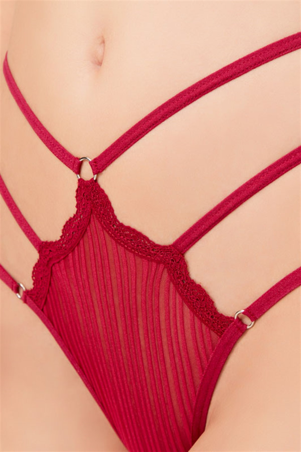 Vişne Transparan Tüllü Lastik Detaylı Kadın Brezilya Külot