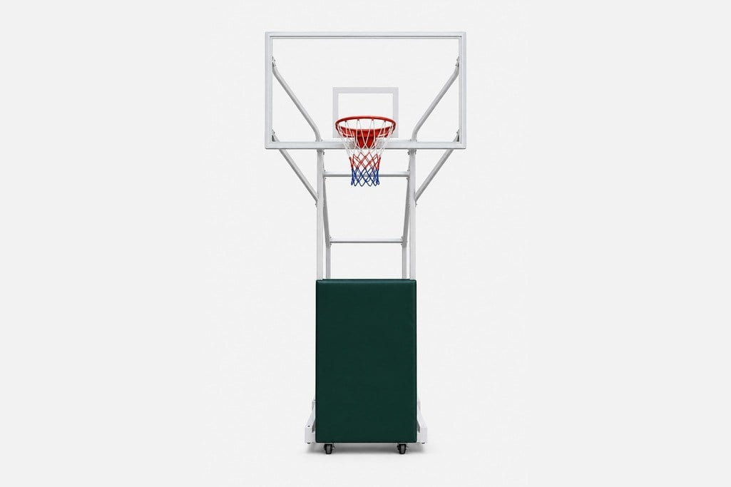Bayspor BSE 119 Basketbol Potası 4 Direk Tekerlekli, Ağırlıklı, Seyyar 15 mm. Cam (Ak.) Panya 105 x 180 cm. Ön Tarafı Çarpmalara Karşı Koruyuculu 20 Sabit Çember