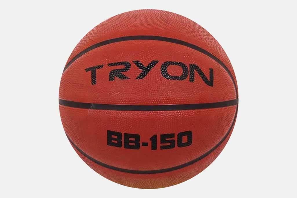 Tryon BB-150 Basketbol Topu No:5 ile basketbolun keyfini doyasıya yaşayın. Dayanıklı yapısı ve canlı renkleri ile bu top, her yaştan basketbolsever için ideal bir seçimdir.