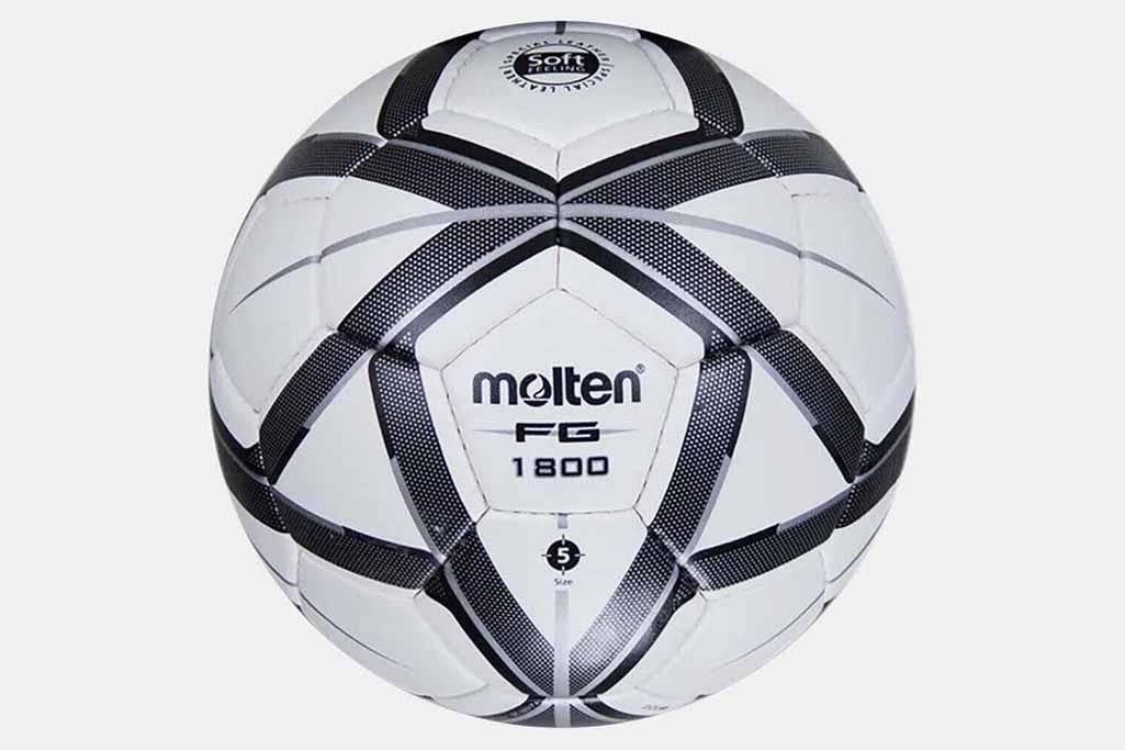 Molten F5G1800-KS Futbol Topu No:5