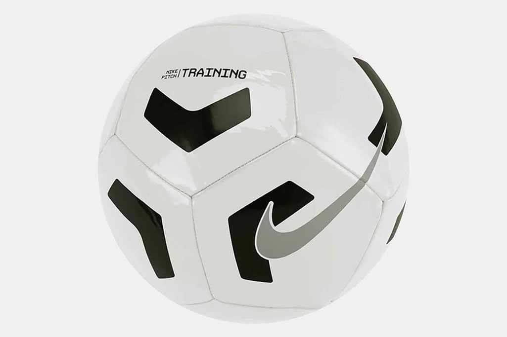 Nike CU8034-100 Pitch Training Futbol Topu No:5 | Her Yaştan Futbolcuya Uygun