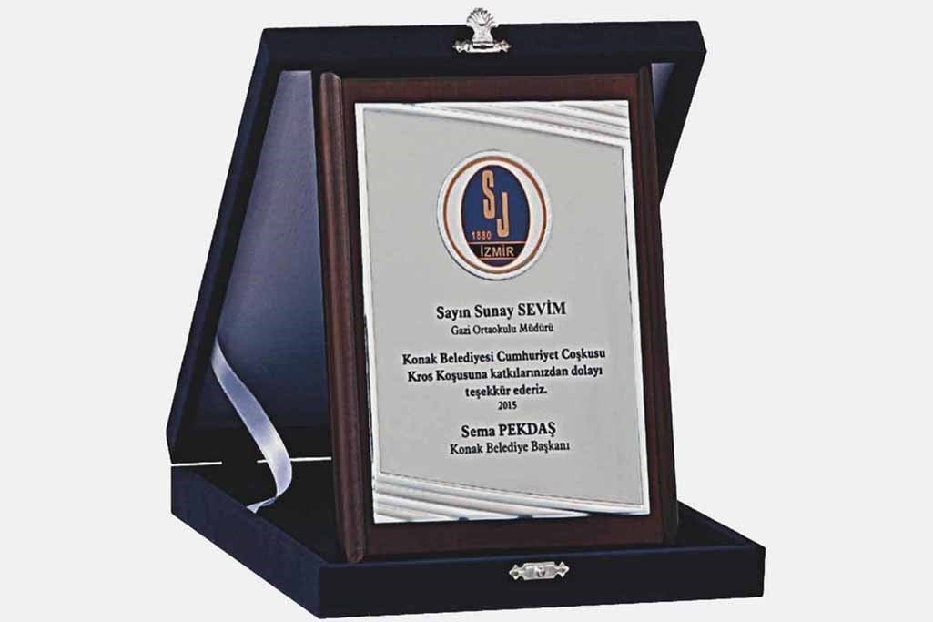 Bayspor M233 15 X 20cm Ahşap Plaket