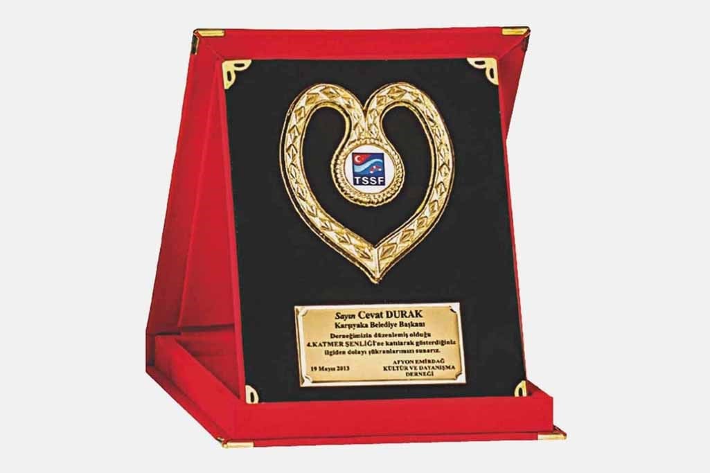 Bayspor M262 12 X 16cm Kadife  Plaket