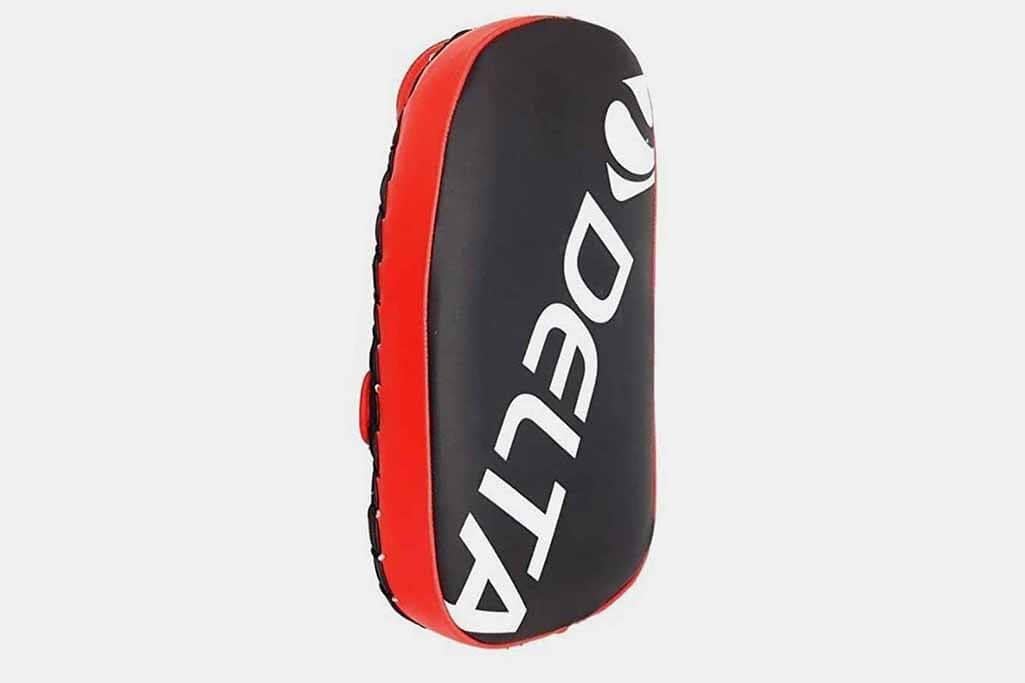 Delta Darbe Yastığı Tekme Lapası