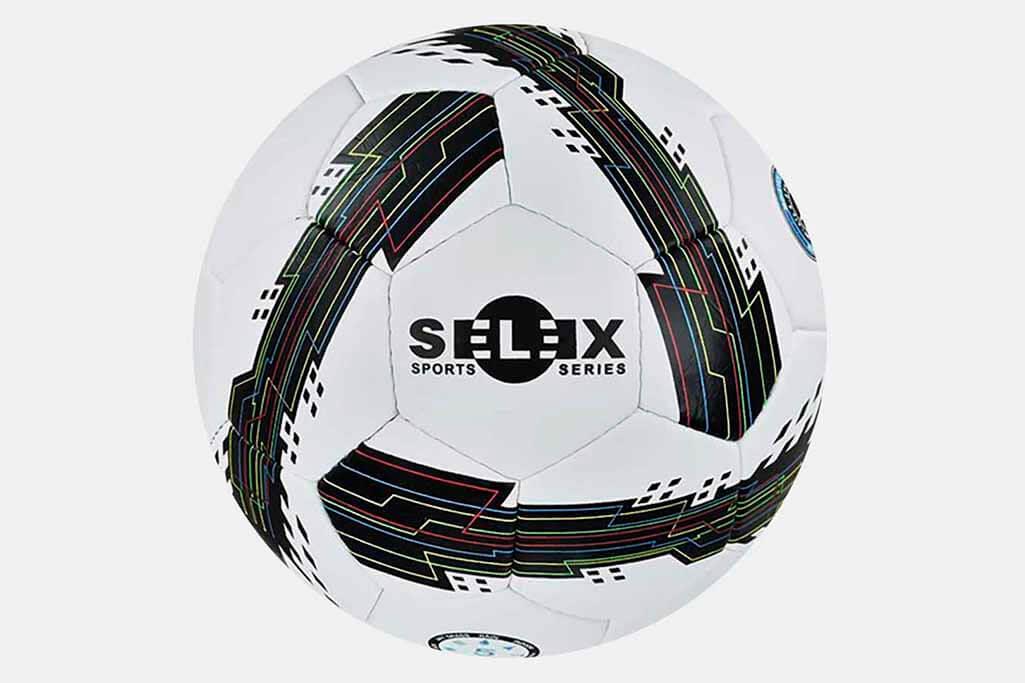 Selex Arrow Futbol Topu No:4 | Hızlı ve Güçlü Vuruşlar için İdeal