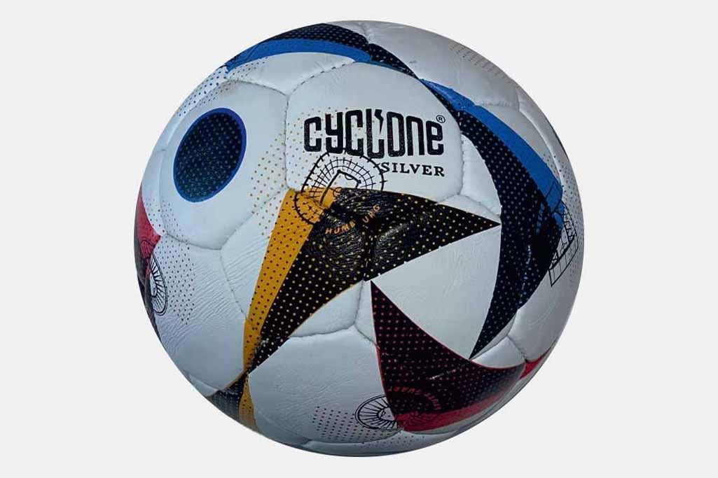 Cyclone Silver Futbol Topu 5 No Sert Zemin