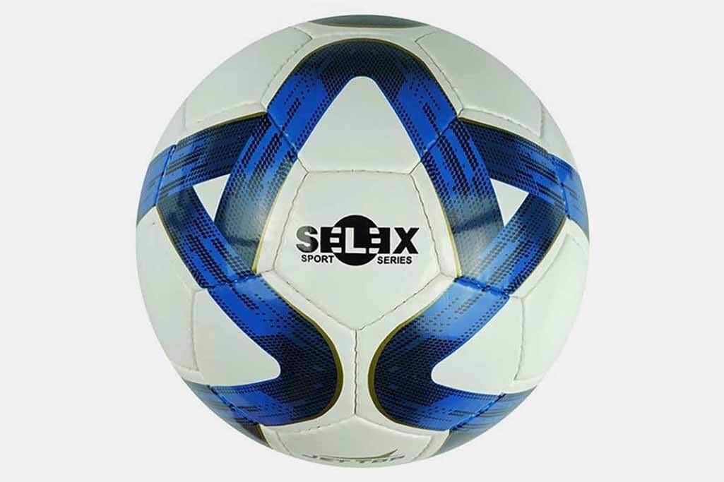 Selex Jet Futbol Topu No:3 | Hızlı ve Güçlü Futbol Deneyimi!