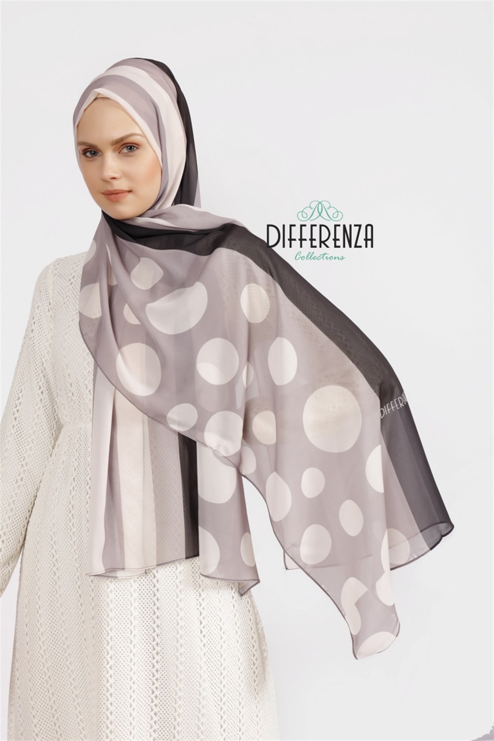 Capsul Desenli Şal - Gri