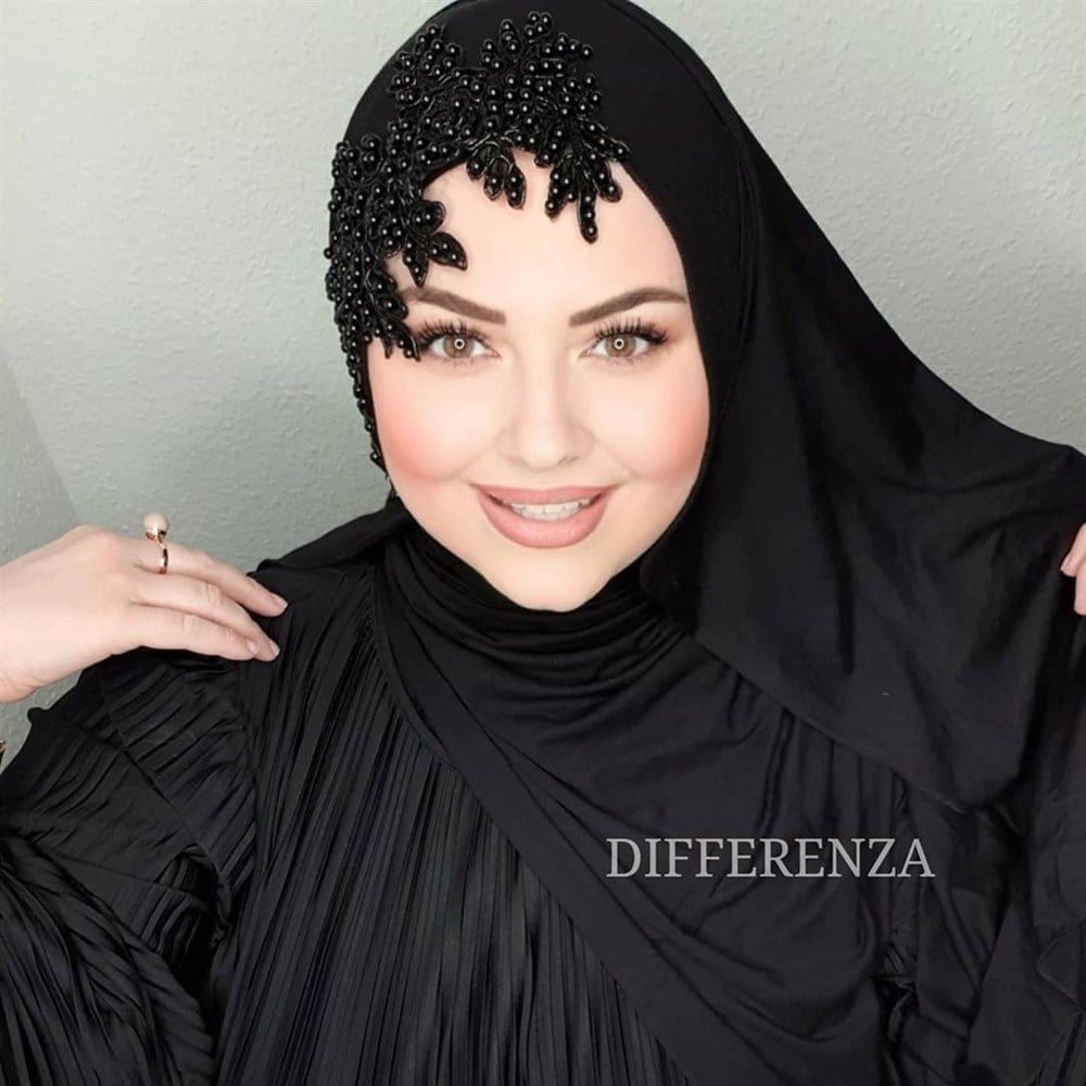 Güpürlü İncili Şal-Siyah