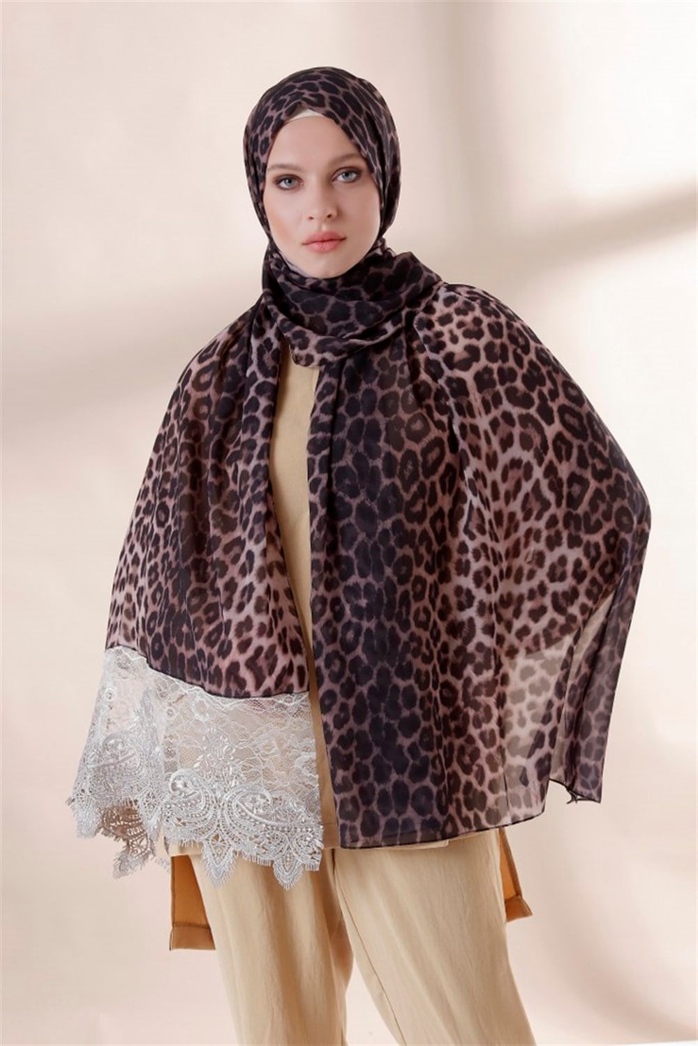Haute Couture Dantel Şal-Leopar Bej