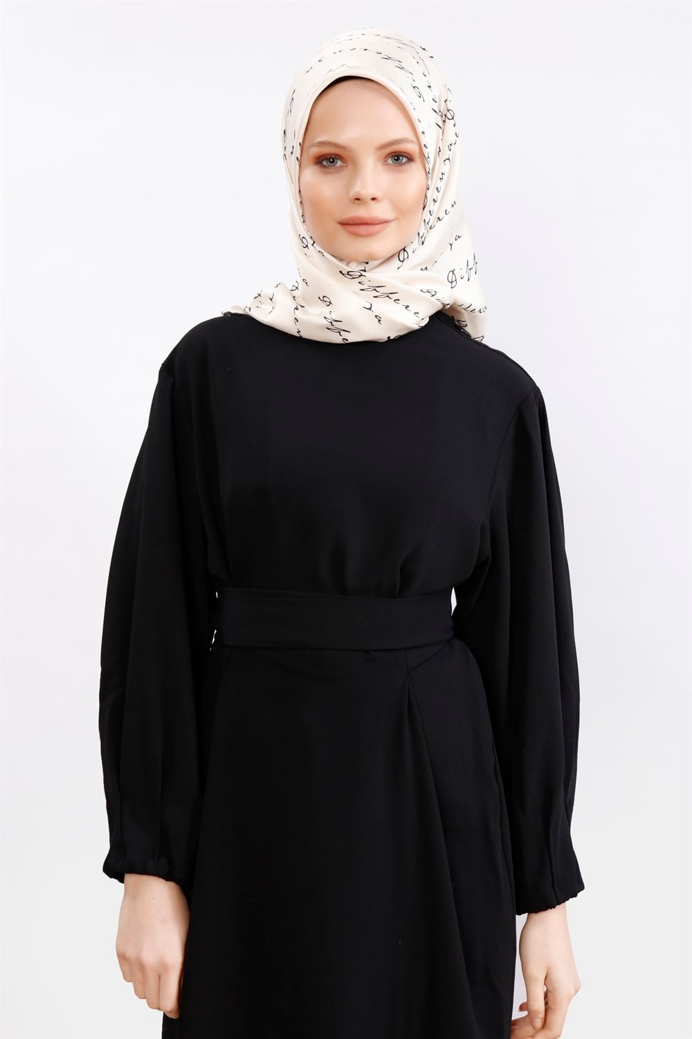 Logolu Desen Eşarp - Ekru