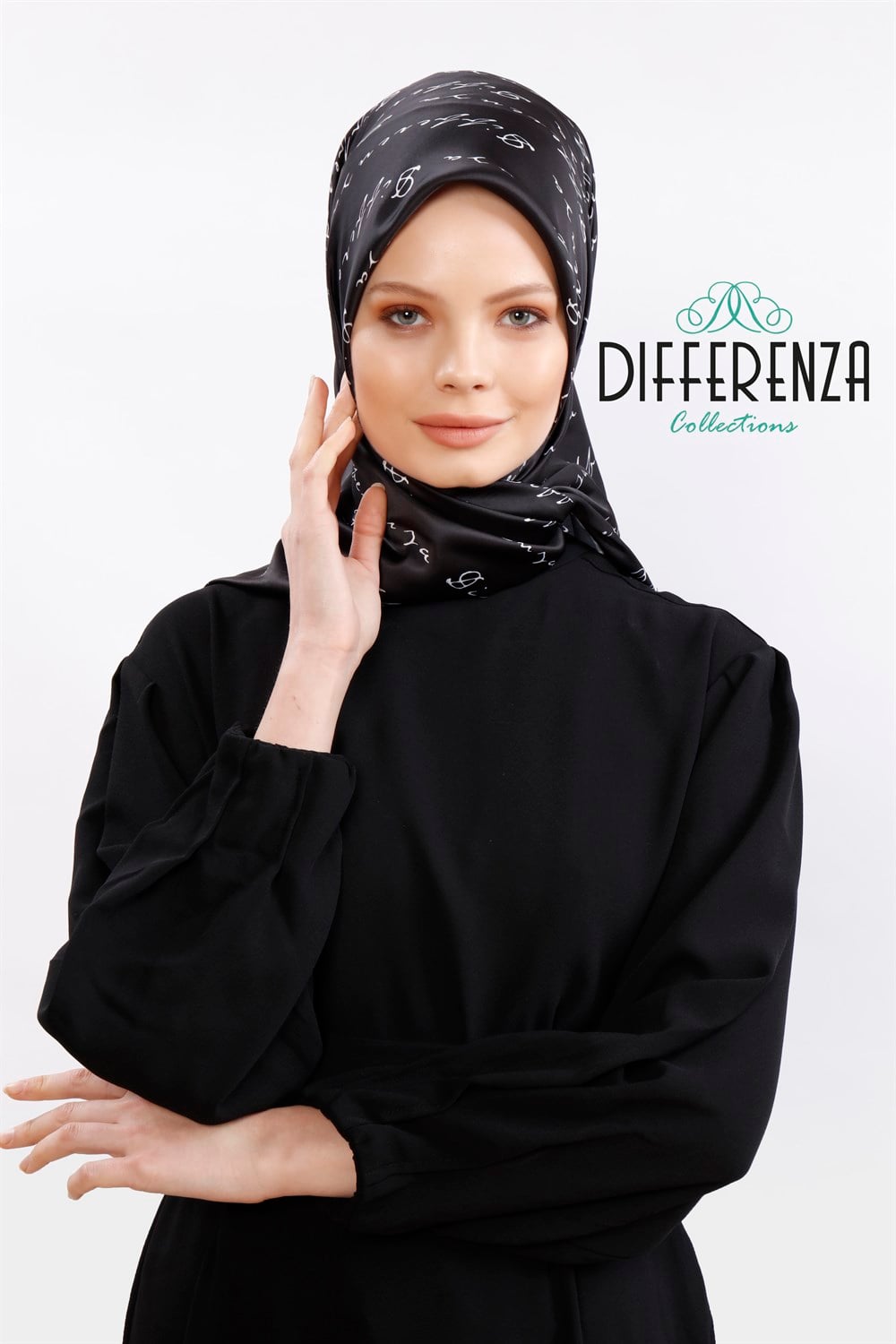 Logolu Desen Eşarp - Siyah