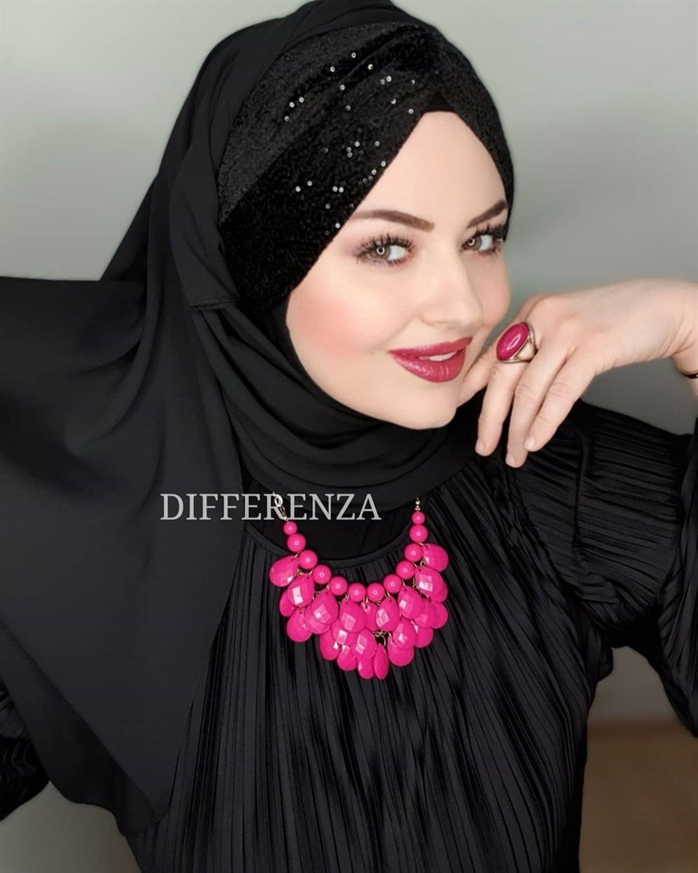 Düğüm Mini Payet Şal-Siyah