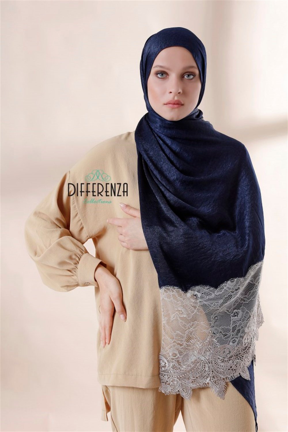 Haute Couture Dantel Şal-Lacivert