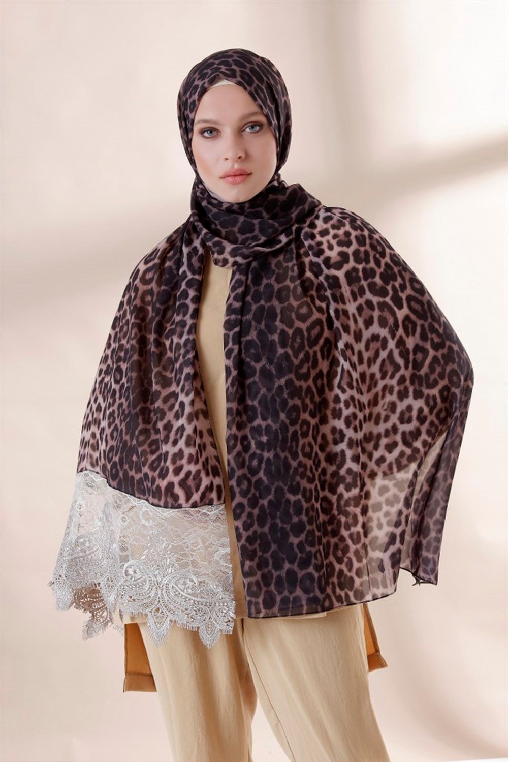 Haute Couture Dantel Şal-Leopar Bej