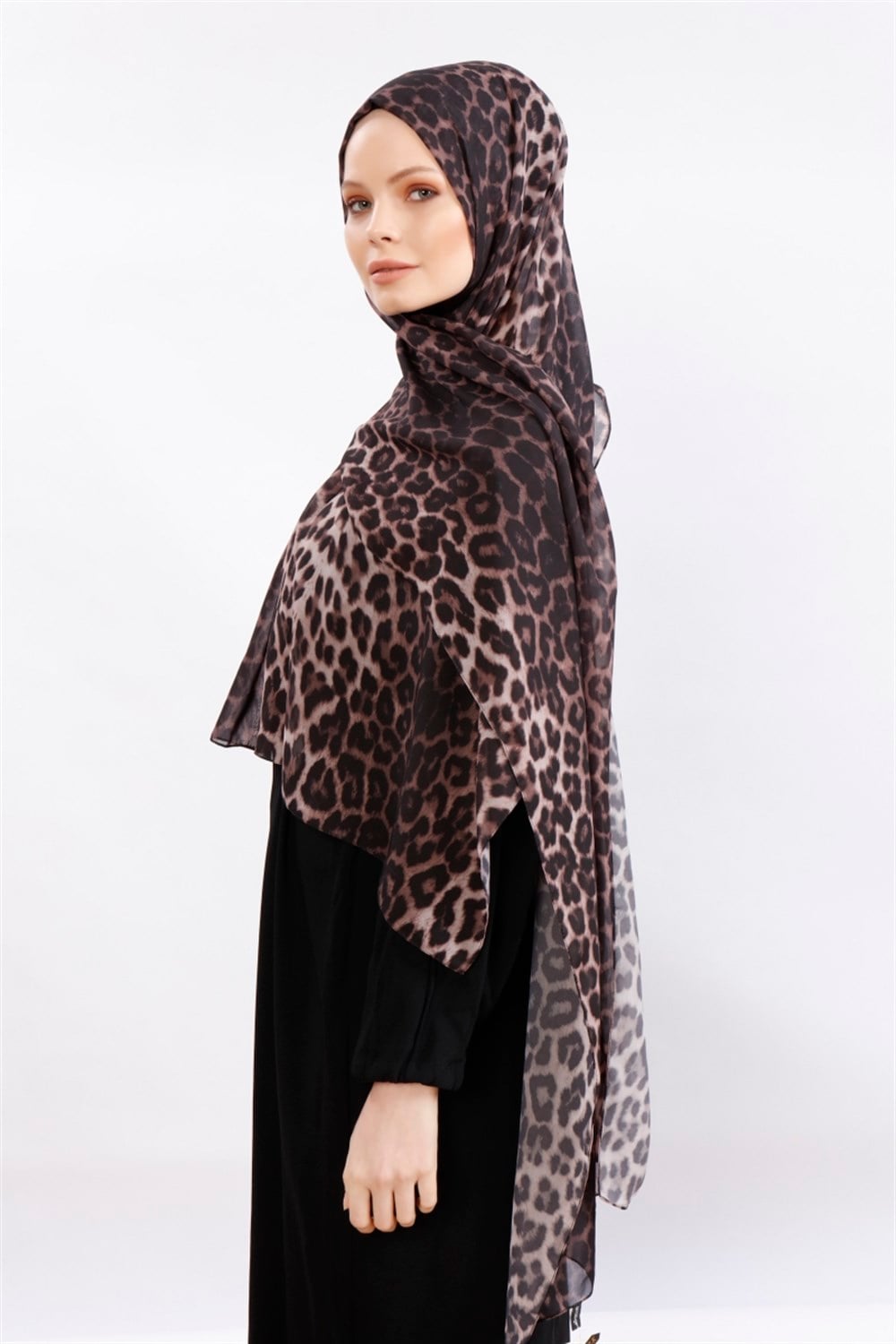 Leopar Desenli Şal
