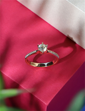 0.61 Karat Pırlanta Yüzük