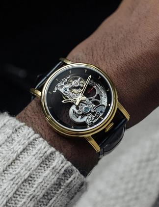 EARNSHAW ES-8225-04 Erkek Kol Saati