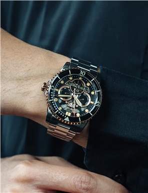 EARNSHAW ES-8174-66 Erkek Kol Saati