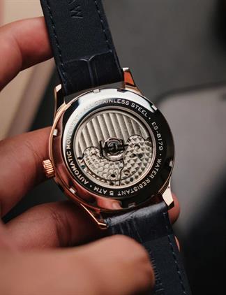 EARNSHAW ES-8179-0E Erkek Kol Saati