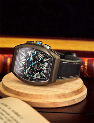 EARNSHAW ES-8270-07 60 Erkek Kol Saati